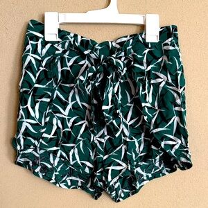 Urban Outfitters Green Patterned High Waist Shorts
